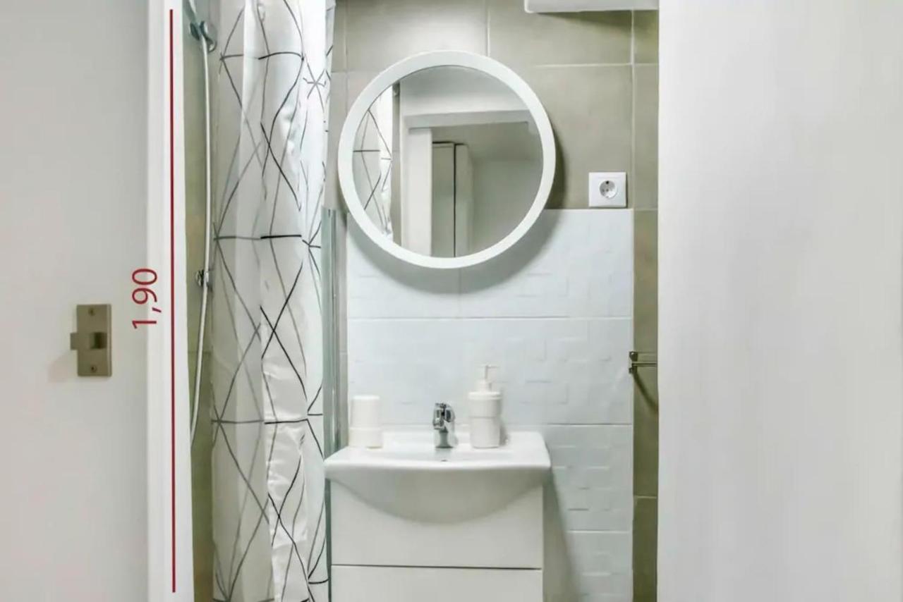 Home4U - Secret Studio In City Center Лиссабон Экстерьер фото