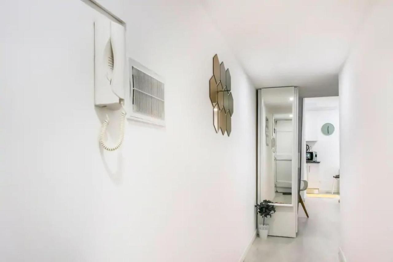 Home4U - Secret Studio In City Center Лиссабон Экстерьер фото